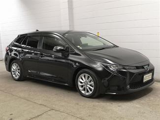 2021 Toyota Corolla - Thumbnail