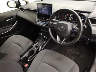 2021 Toyota Corolla - Thumbnail