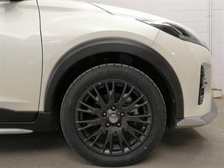 2021 Nissan Kicks - Thumbnail