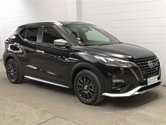 2021 Nissan Kicks - Thumbnail