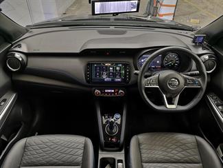 2021 Nissan Kicks - Thumbnail