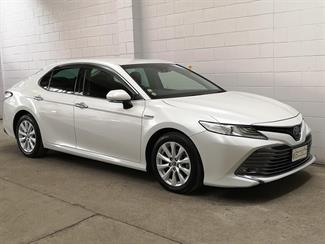 2017 Toyota Camry - Thumbnail