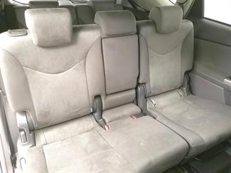 2012 Toyota Prius - Thumbnail