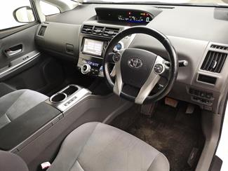 2012 Toyota Prius - Thumbnail
