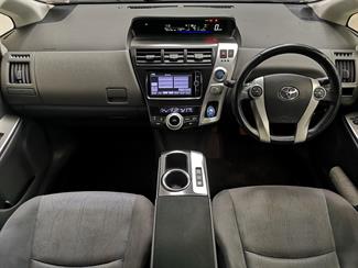 2012 Toyota Prius - Thumbnail