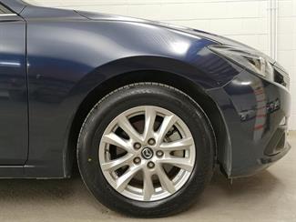 2015 Mazda Axela - Thumbnail