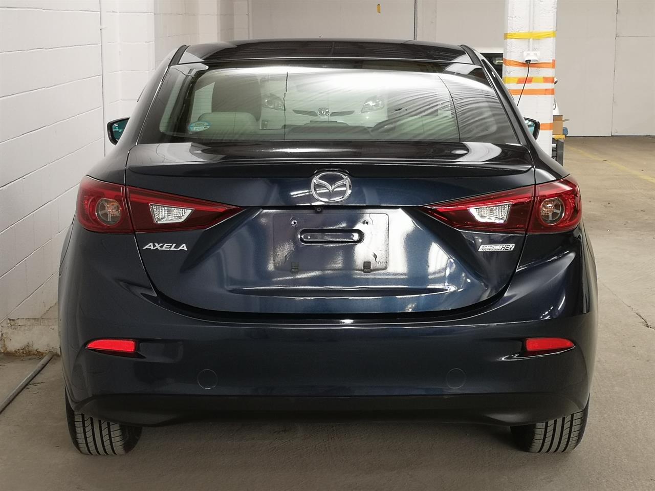 2015 Mazda Axela