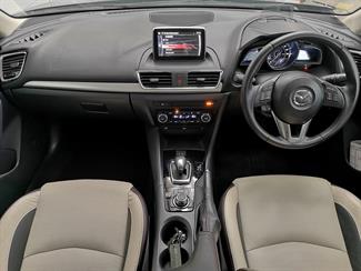 2015 Mazda Axela - Thumbnail