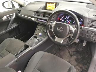 2012 Lexus CT 200H - Thumbnail