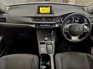 2012 Lexus CT 200H - Thumbnail