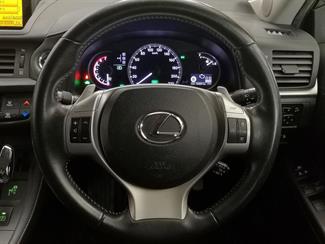 2012 Lexus CT 200H - Thumbnail