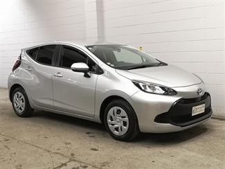 2022 Toyota Aqua - Thumbnail