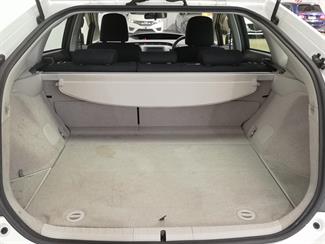2014 Toyota Prius - Thumbnail
