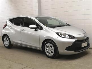 2022 Toyota Aqua - Thumbnail