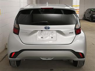 2022 Toyota Aqua - Thumbnail