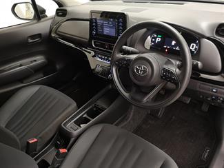 2022 Toyota Aqua - Thumbnail
