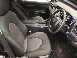 2020 Toyota Camry - Thumbnail