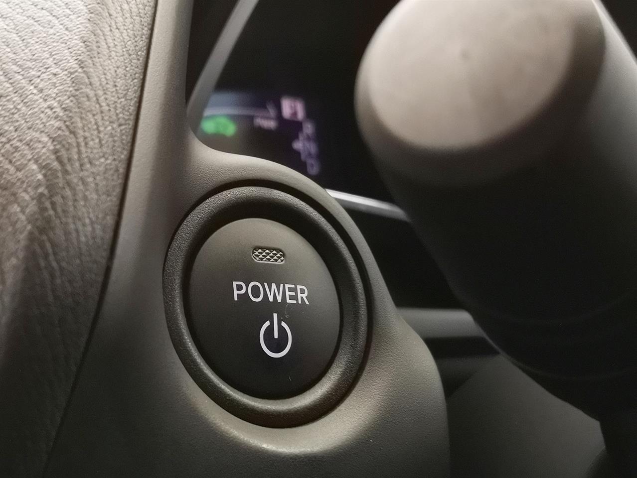 2014 Mazda Axela