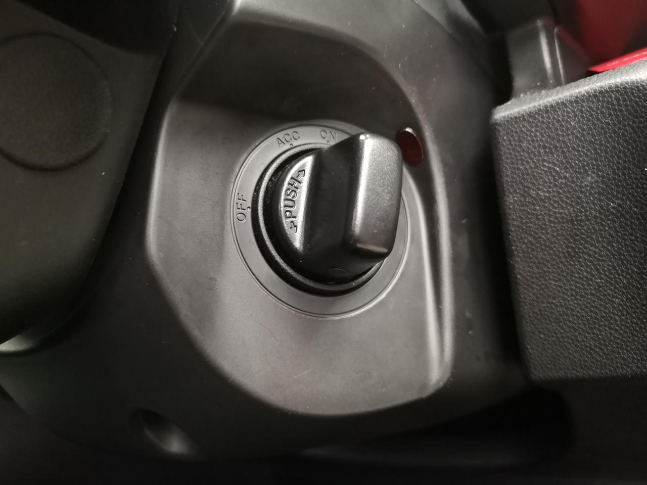 2013 Mazda Premacy