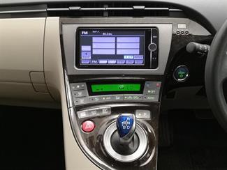 2013 Toyota Prius - Thumbnail