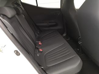 2021 Toyota Aqua - Thumbnail