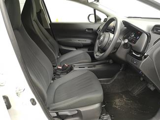 2021 Toyota Aqua - Thumbnail