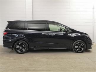 2016 Honda Odyssey - Thumbnail