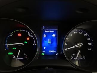2017 Toyota C-HR - Thumbnail