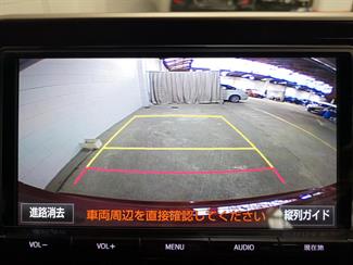 2017 Toyota C-HR - Thumbnail