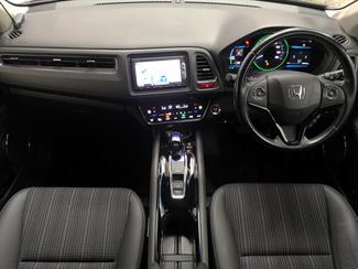 2015 Honda Vezel - Thumbnail