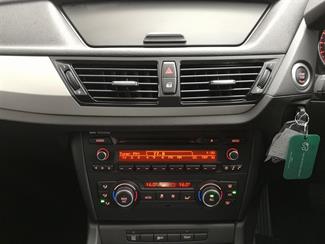 0 BMW X1 - Thumbnail