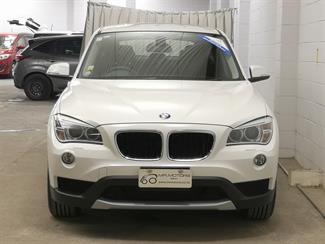0 BMW X1 - Thumbnail