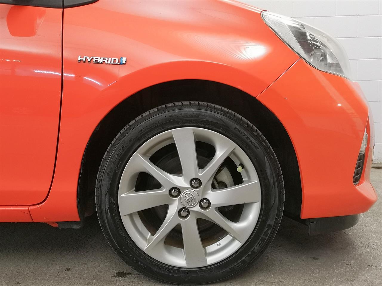 2013 Toyota Aqua