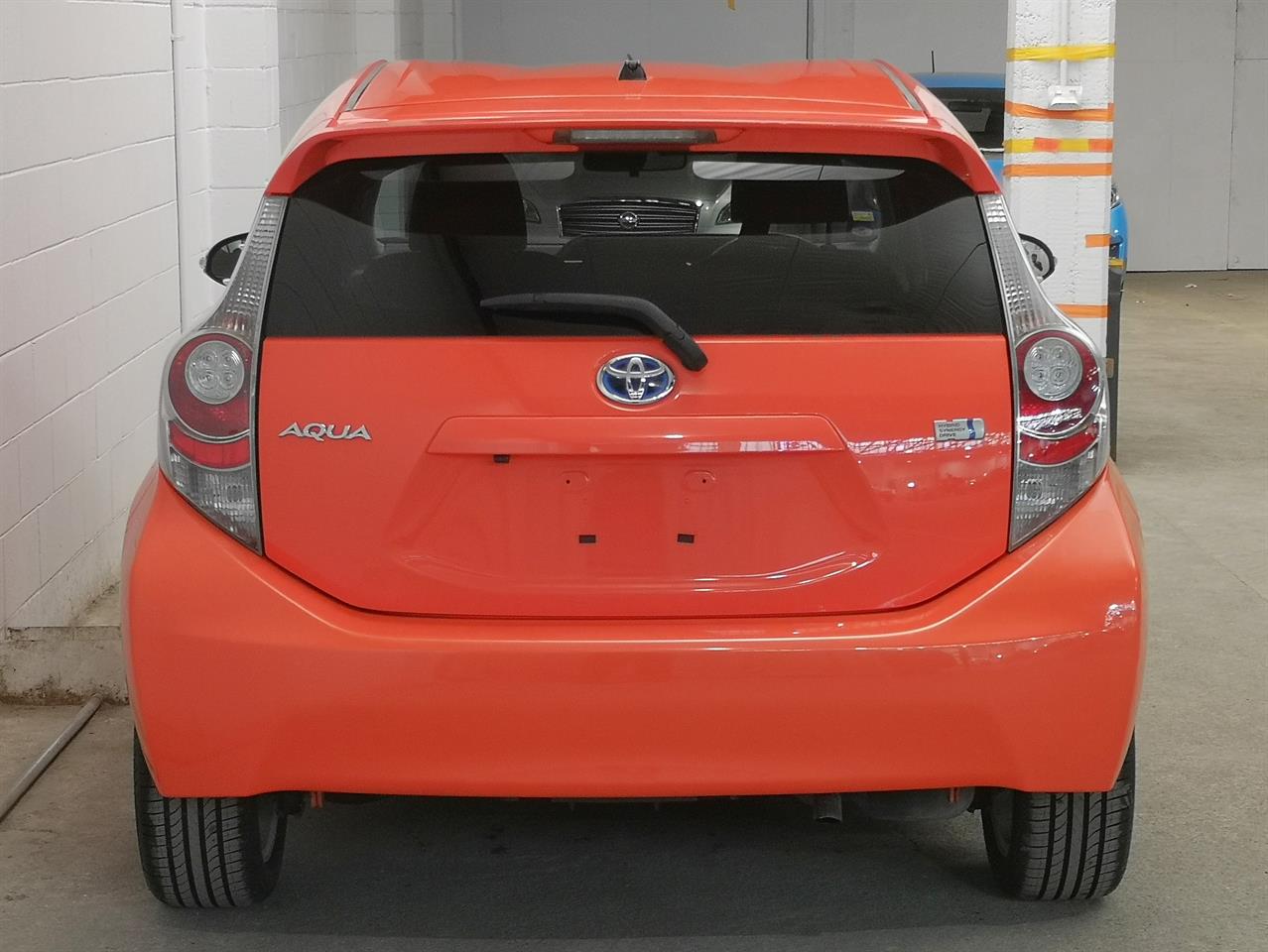2013 Toyota Aqua