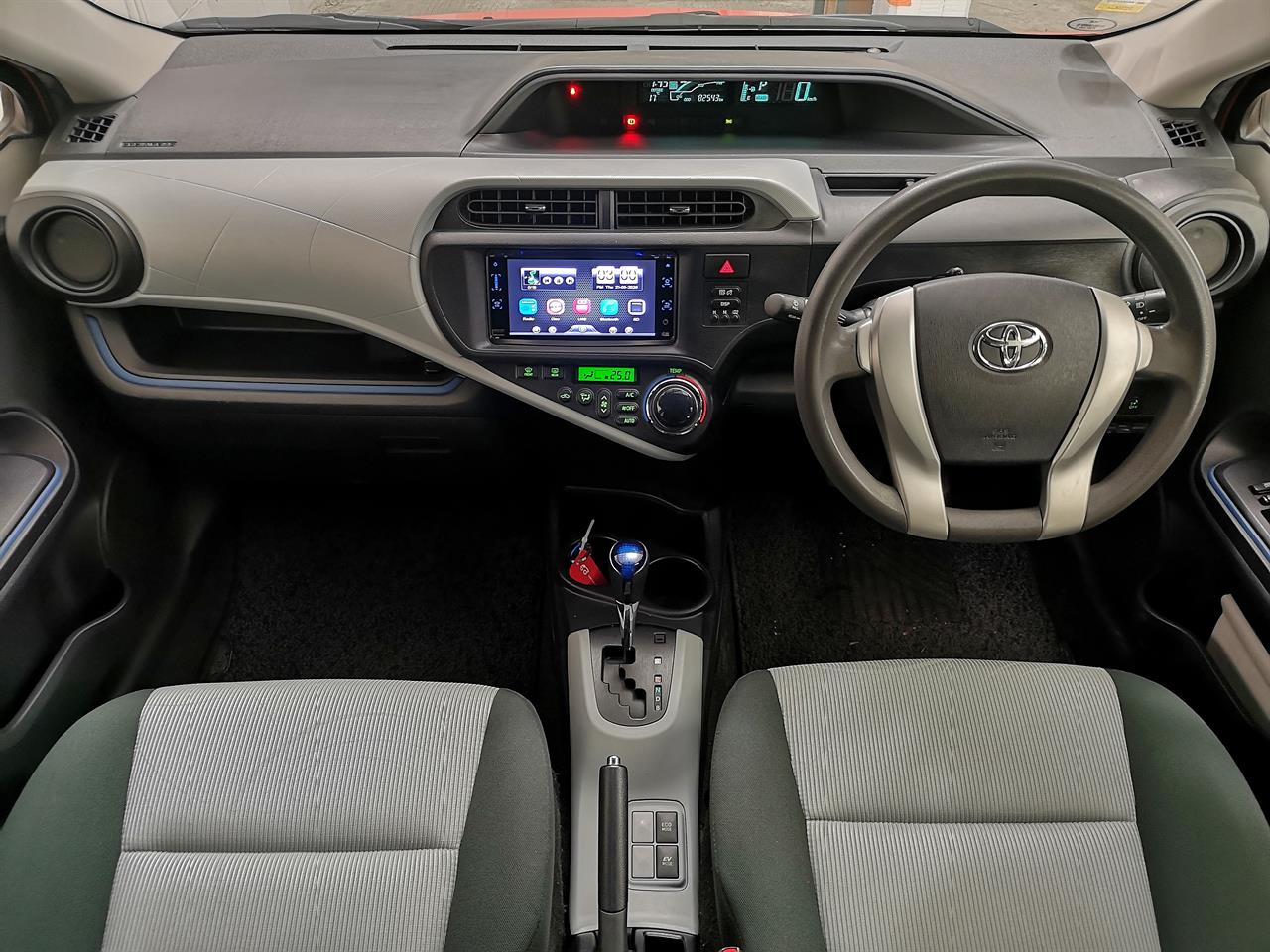 2013 Toyota Aqua