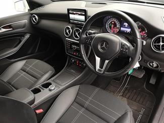 2015 Mercedes-Benz A 180 - Thumbnail