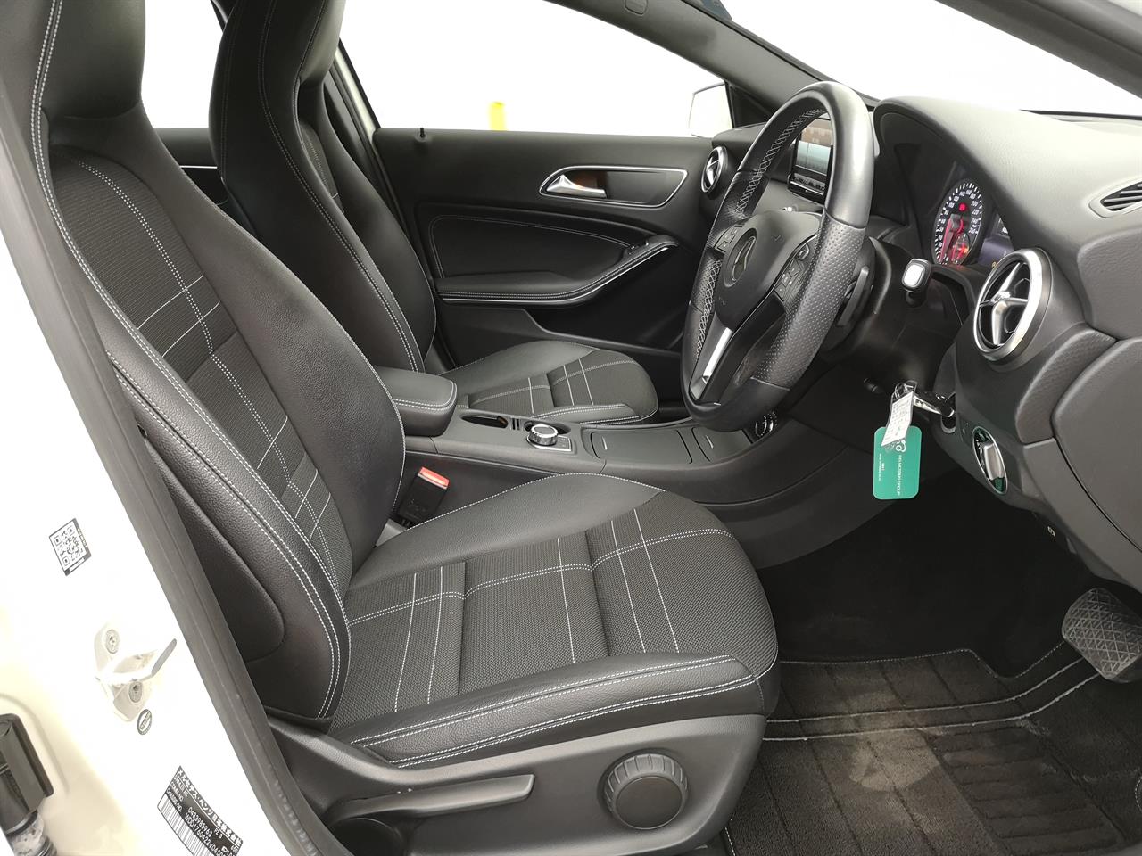 2015 Mercedes-Benz A 180