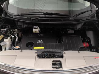 2013 Nissan Elgrand - Thumbnail