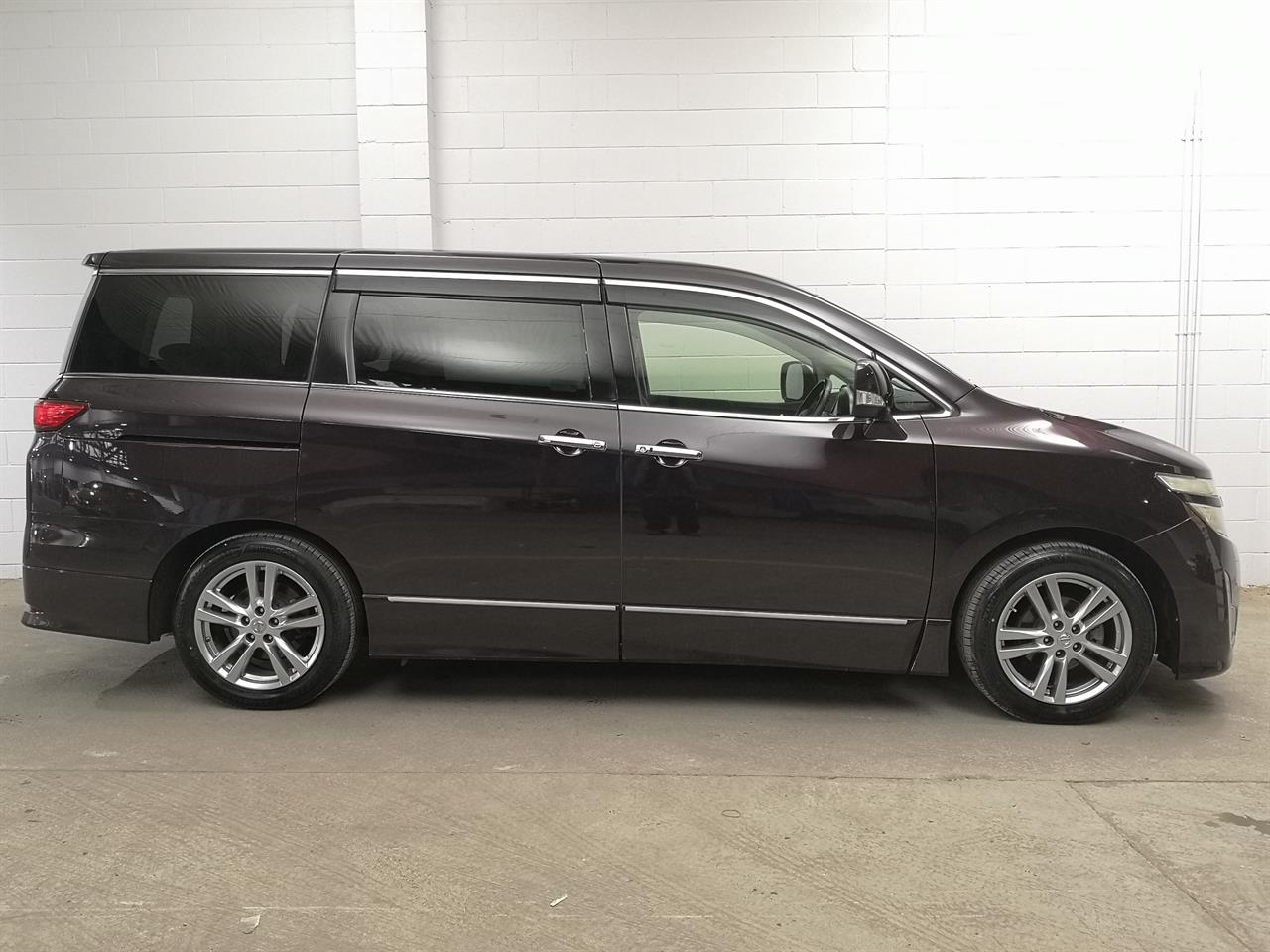 2013 Nissan Elgrand