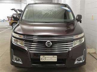2013 Nissan Elgrand - Thumbnail