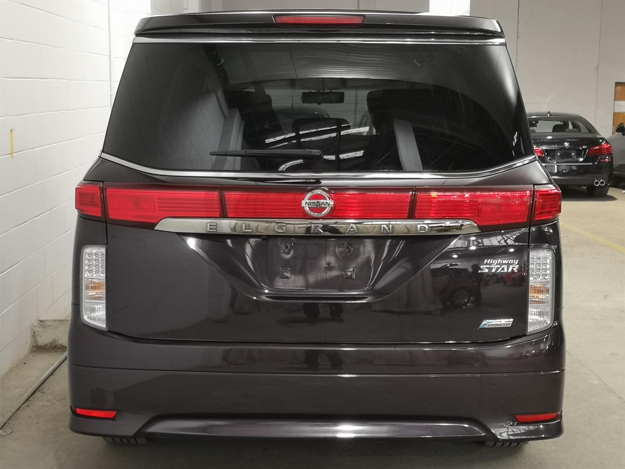 2013 Nissan Elgrand