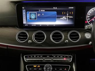 2017 Mercedes-Benz E 200 - Thumbnail
