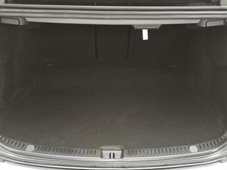 2017 Mercedes-Benz E 200 - Thumbnail