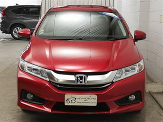 2015 Honda Grace - Thumbnail