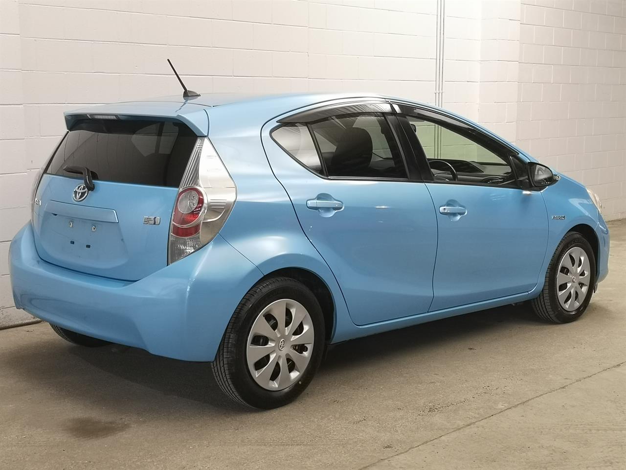 2012 Toyota Aqua