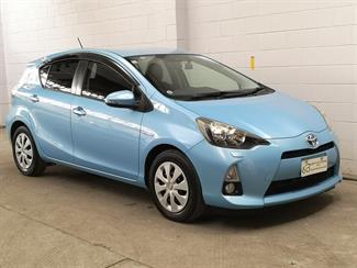 2013 Toyota Aqua - Thumbnail