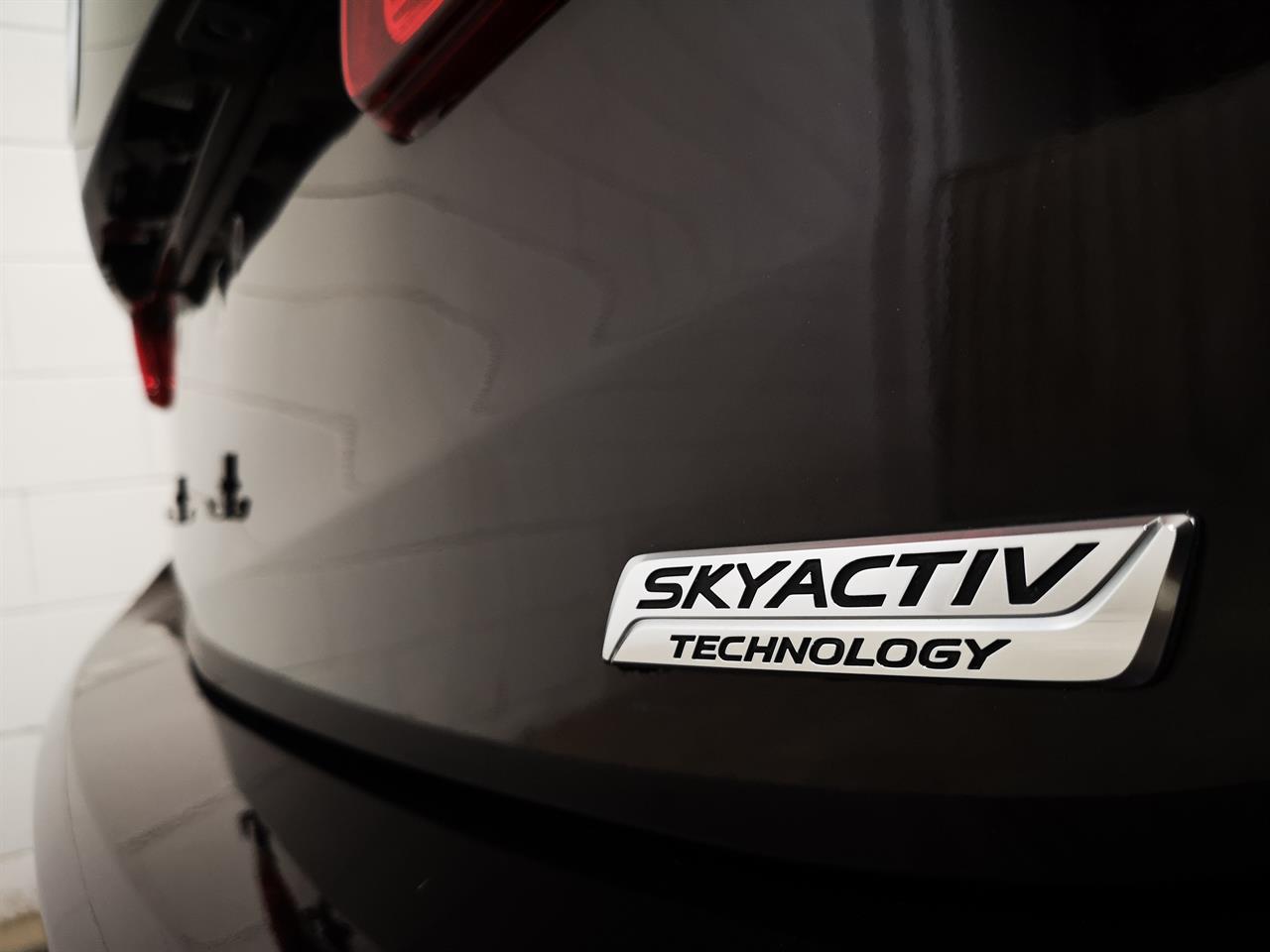 2013 Mazda Premacy