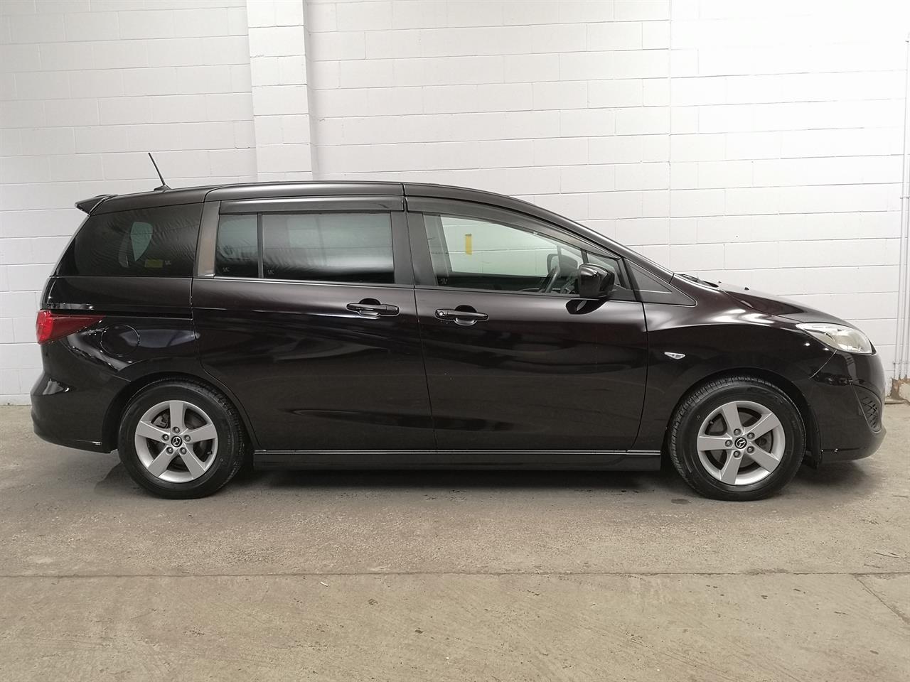 2013 Mazda Premacy