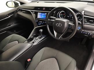 2018 Toyota Camry - Thumbnail