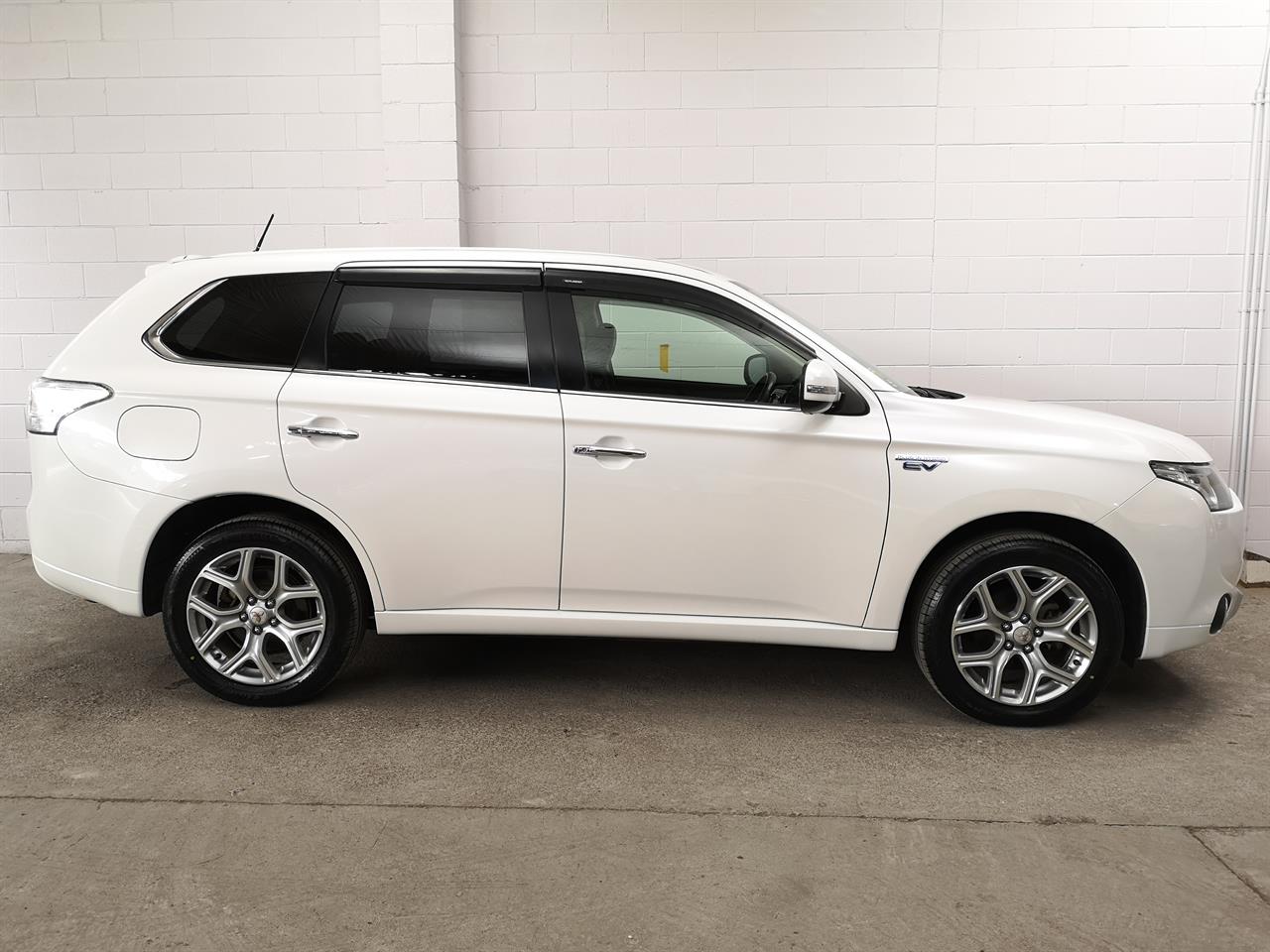 2014 Mitsubishi Outlander